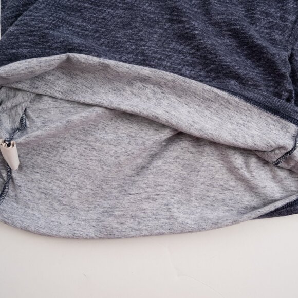 Hollister Must Have Collection heathered navy blue t-shirt size	M - Picture 9 of 10